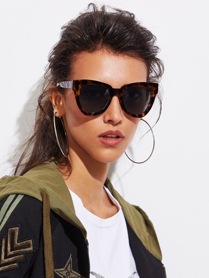 Romwe Oversized Cat Eye Sunglasses