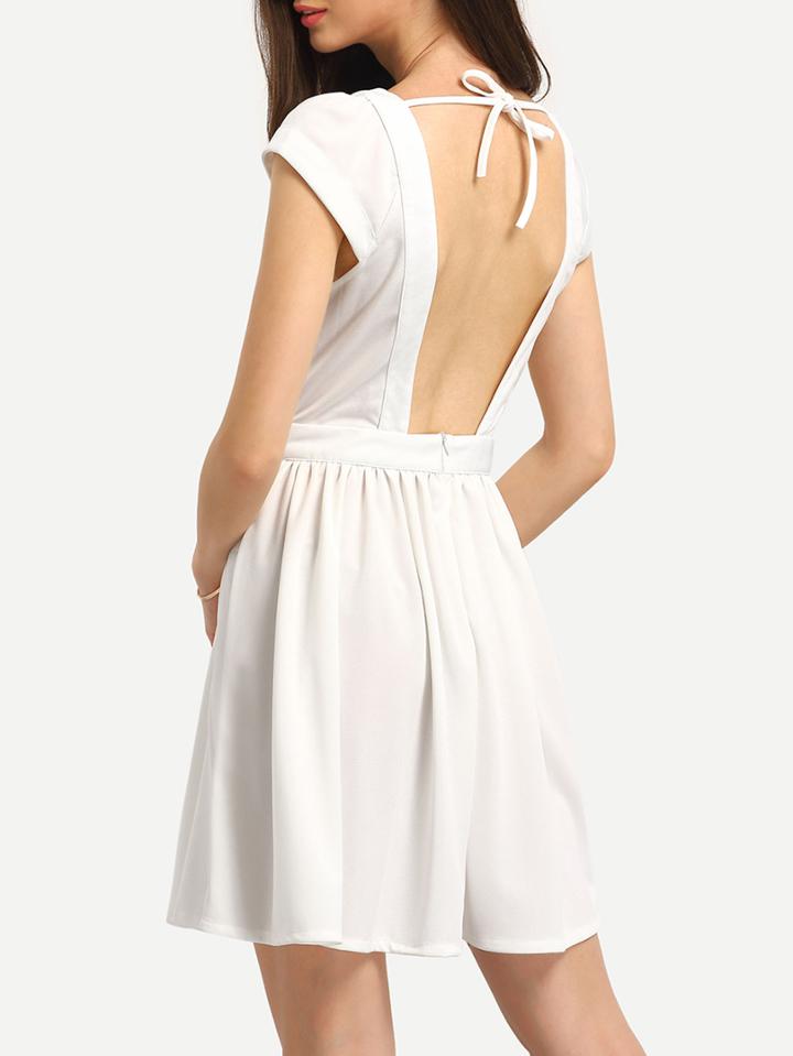 Romwe Backless Pleated Skater Dress