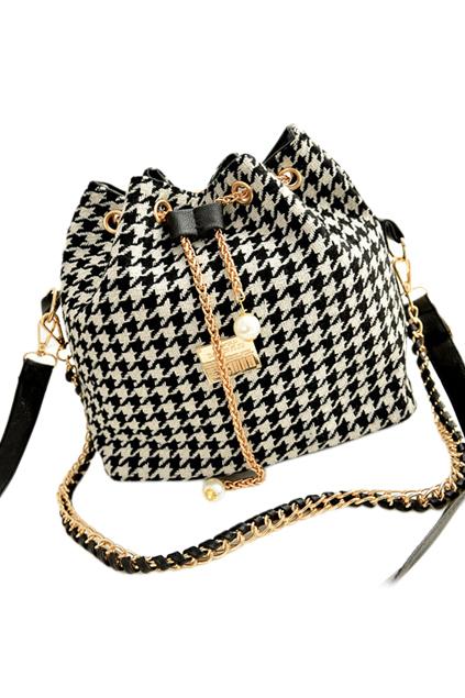 Romwe Houndstooth Print Drawstring Bag