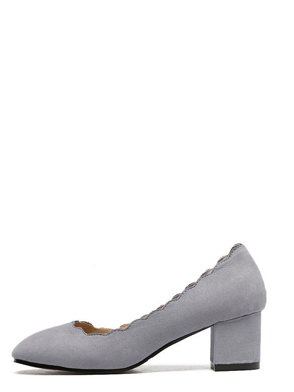 Romwe Grey Round Toe Scallop Trim Chunky Pumps