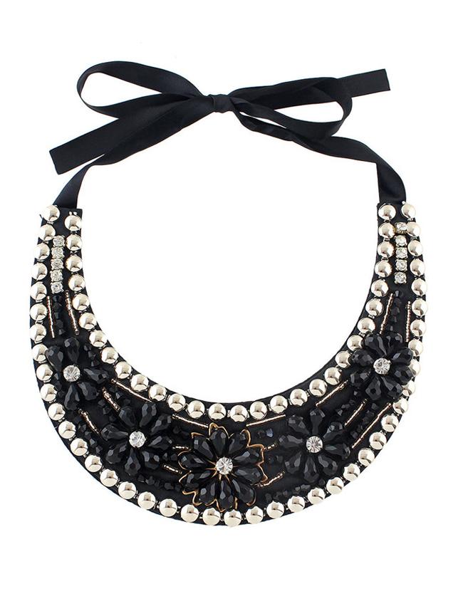 Romwe Black Beads Flower Collar Necklace