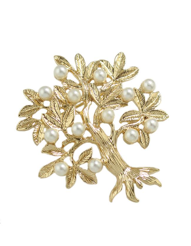 Romwe Pearl Flower Shape Brooch