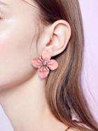 Romwe Flower Design Stud Earrings