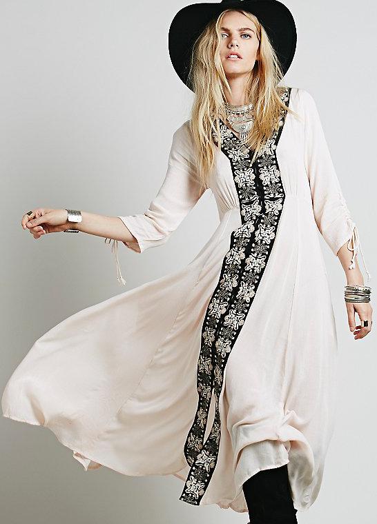 Romwe V Neck Embroidered Ivory Dress