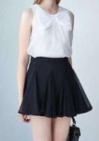Romwe With Bow Sleeveless White Top
