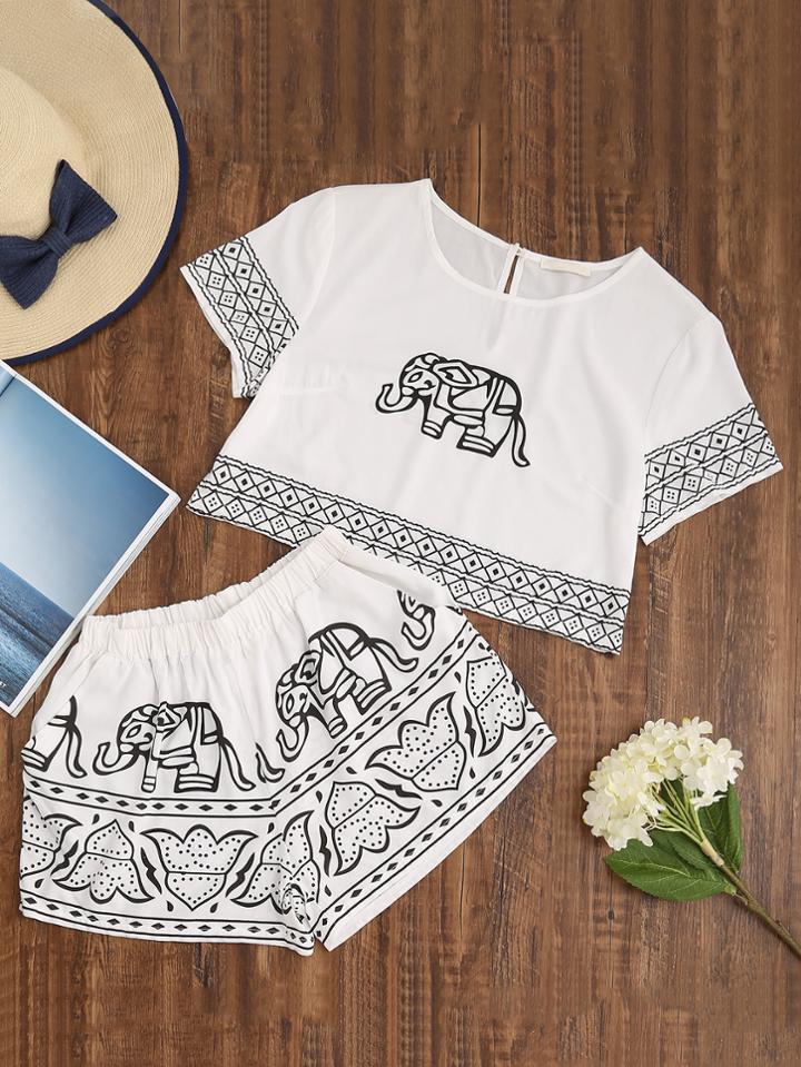Romwe Elephant Print Keyhole Back Crop Top With Shorts