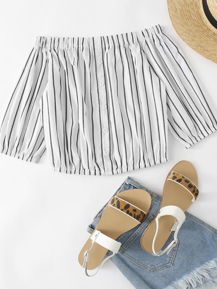 Romwe Off Shoulder Single Breasted Crop Top