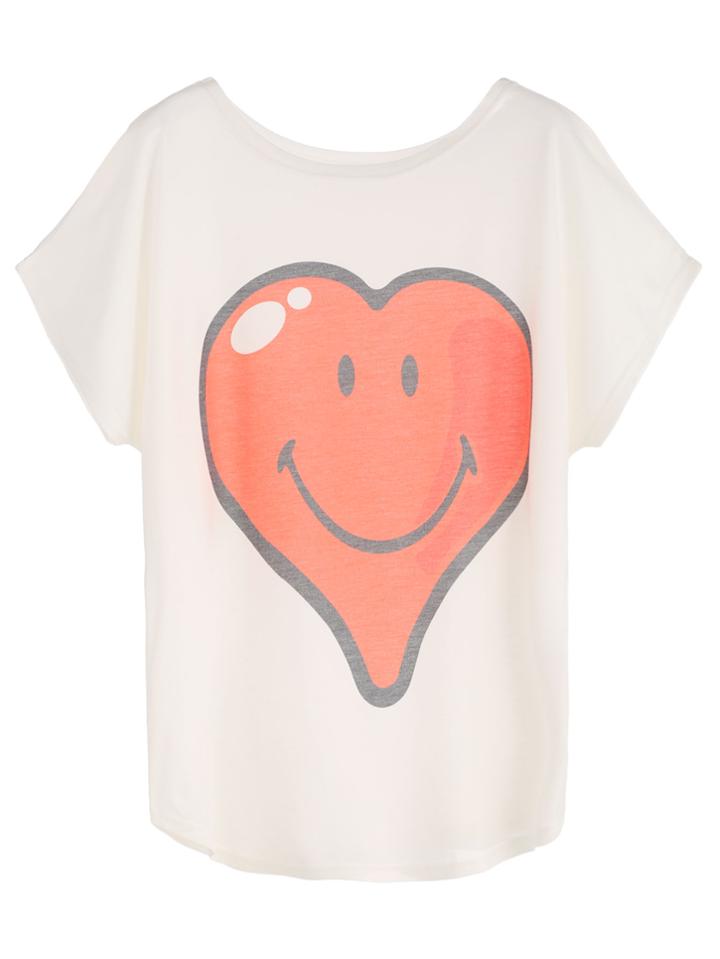 Romwe Ivory Heart Smile Face Print T-shirt