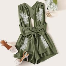 Romwe Appliques Criss Cross Tie Front Playsuit