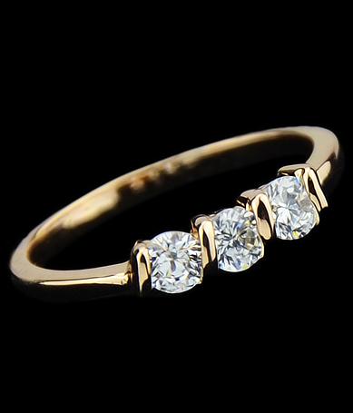 Romwe White Diamond Gold Ring