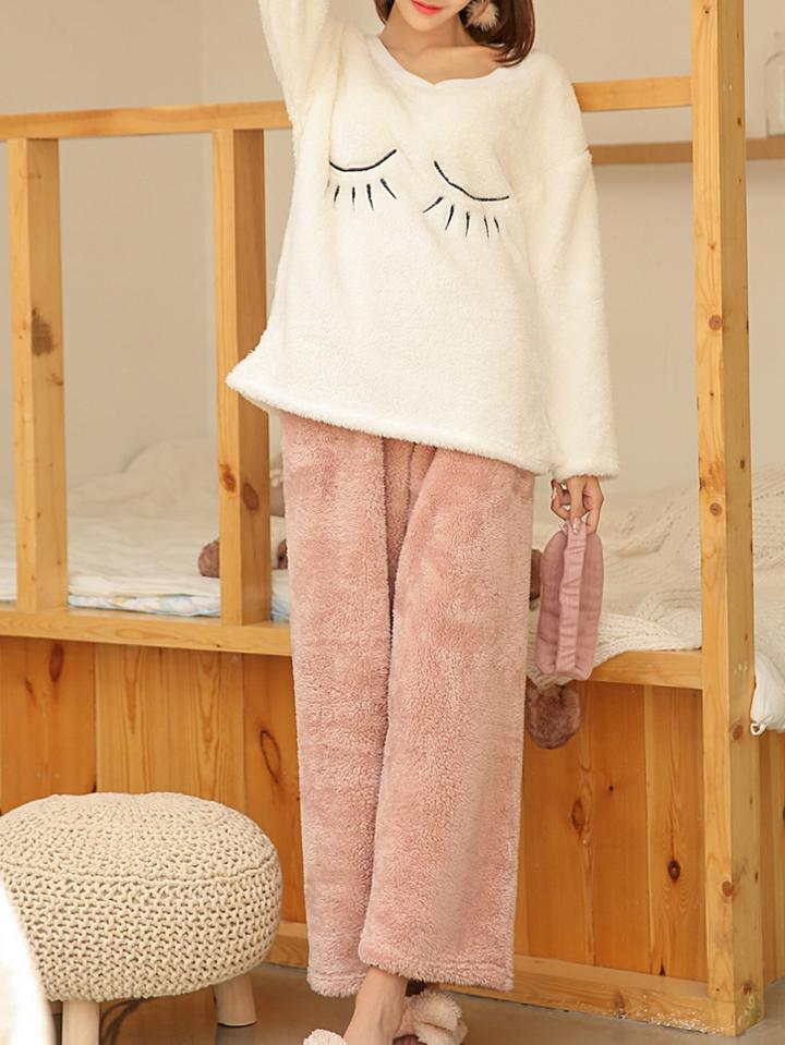 Romwe Eyelash Embroidered Faux Fleece Pullover & Pants Pj Set