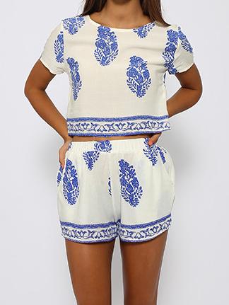 Romwe White Short Sleeve Blue Floral Crop Top With Shorts
