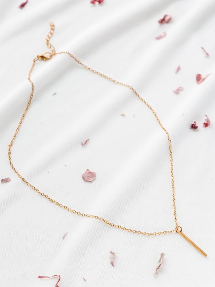 Romwe Gold Bar Pendant Chain Necklace