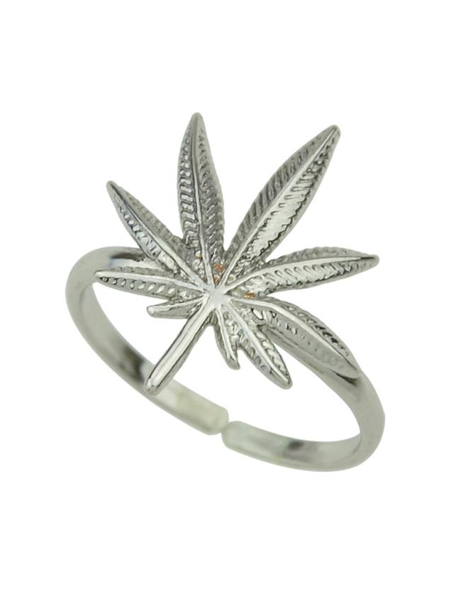 Romwe Silver Plated Flower Shape Ring