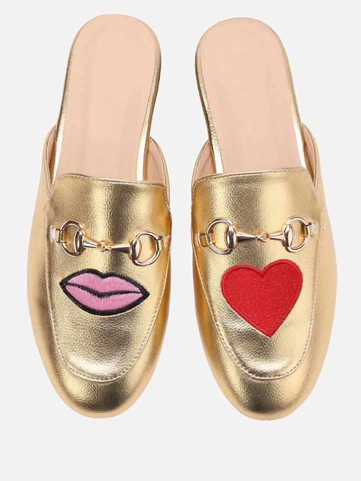 Romwe Gold Lip And Heart Embroidery Loafer Slippers