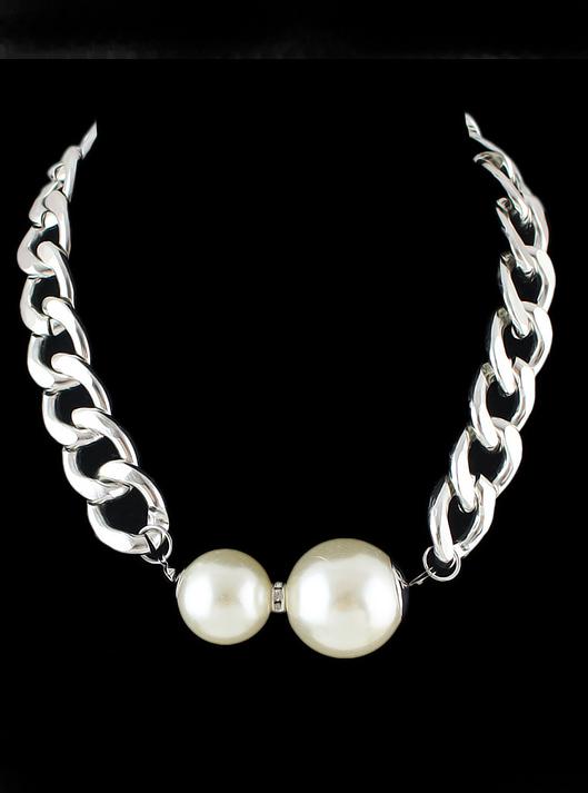 Romwe White Pearl Silver Chain Necklace