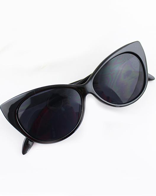 Romwe Black Cat Eye Sunglasses
