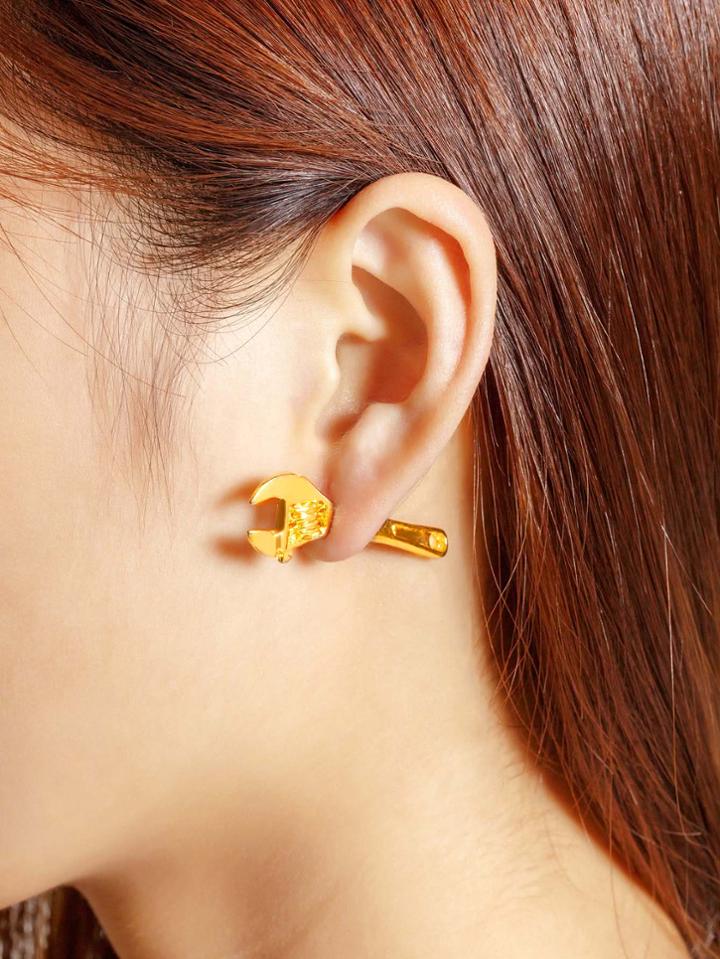Romwe Wrench Design Stud Earring 1pcs
