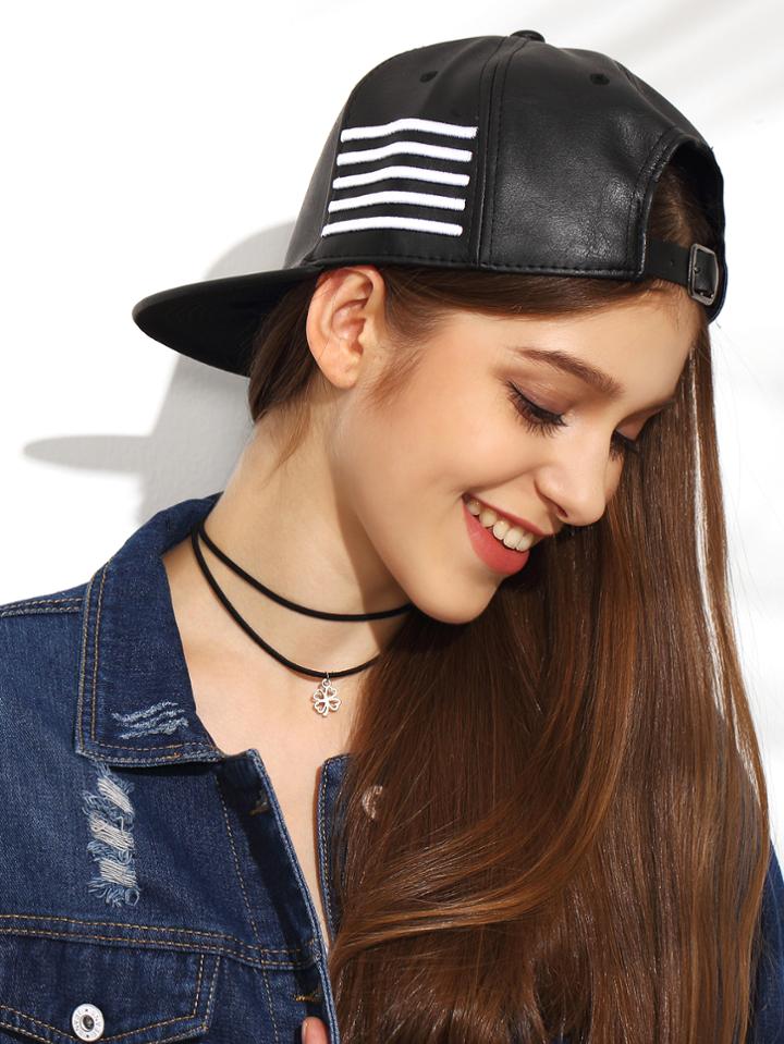 Romwe Black And White Stripe Hip Hop Baseball Cap