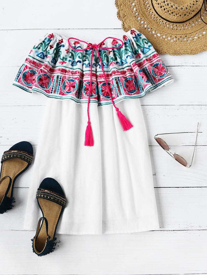 Romwe Flounce Layered Neckline Embroidered Blouse