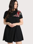 Romwe Embroidered Rose Patch Tee Dress
