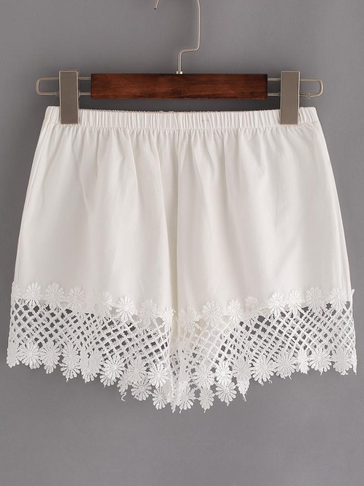 Romwe White Lace Trimmed Elastic Waist Shorts