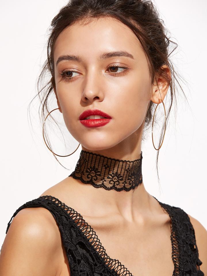Romwe Black Scalloped Lace Wide Choker Necklace
