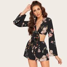 Romwe Knot Front Crop Floral Top & Shorts Set