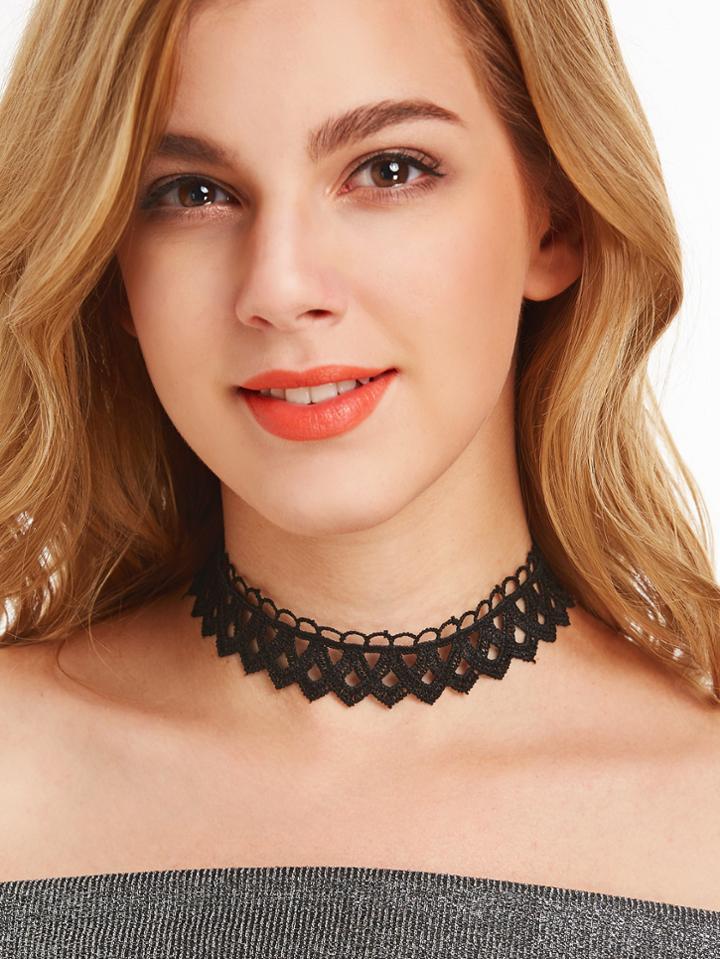 Romwe Black Punk Hollow Out Lace Choker
