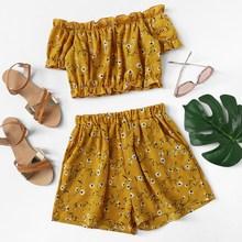 Romwe Off Shoulder Floral Crop Top With Shorts