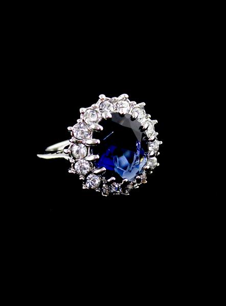 Romwe Blue Gemstone Silver Crystal Ring