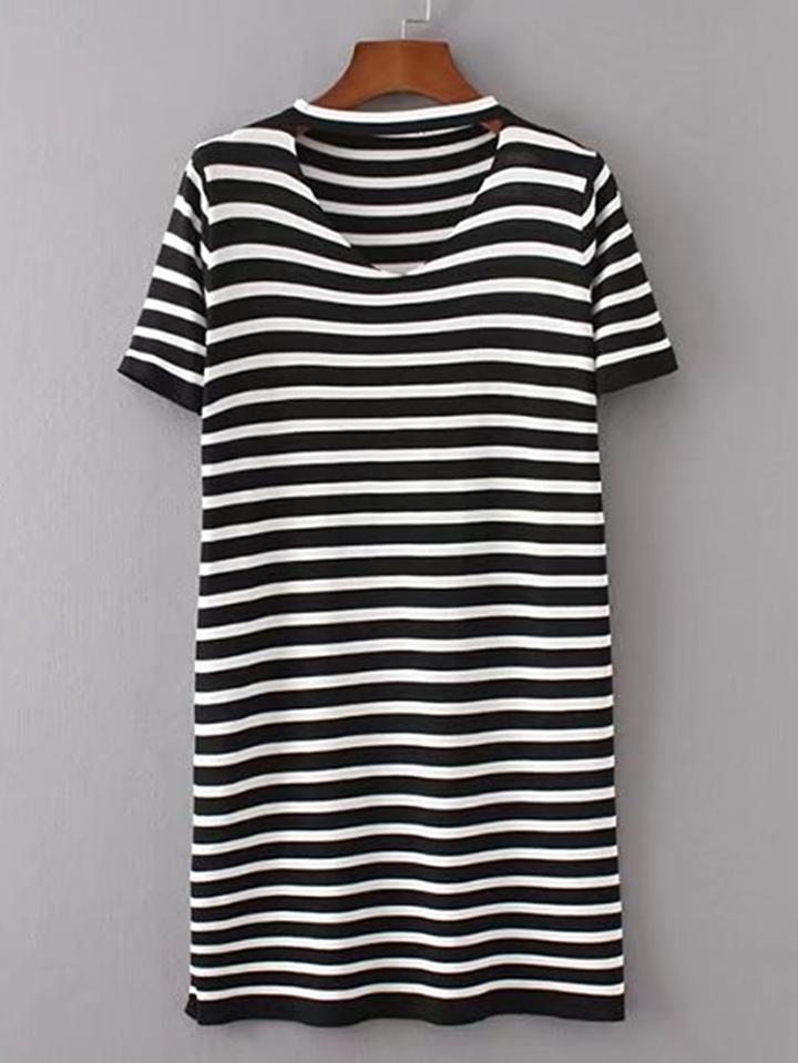 Romwe V-cut Contrast Striped Knit Dress