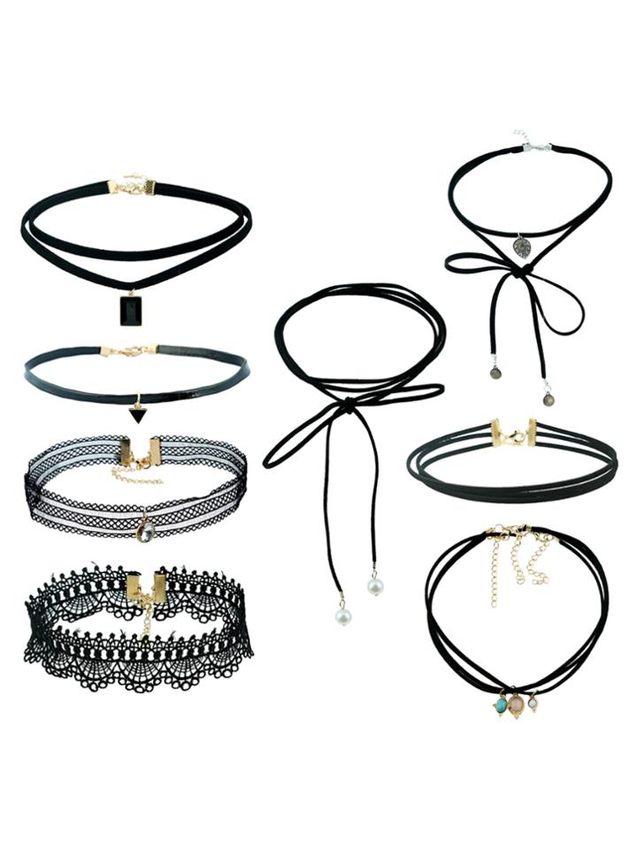 Romwe Layered Velvet & Lace Choker Set