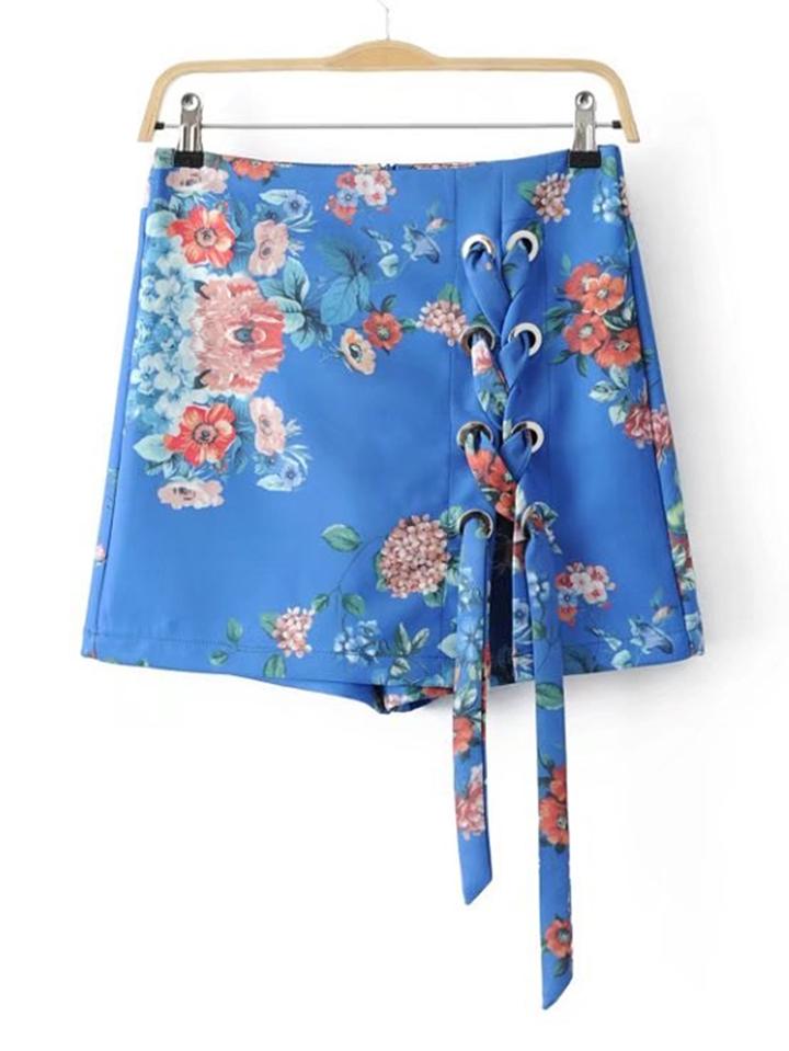 Romwe Floral Eyelet Lace Up Skirt Shorts