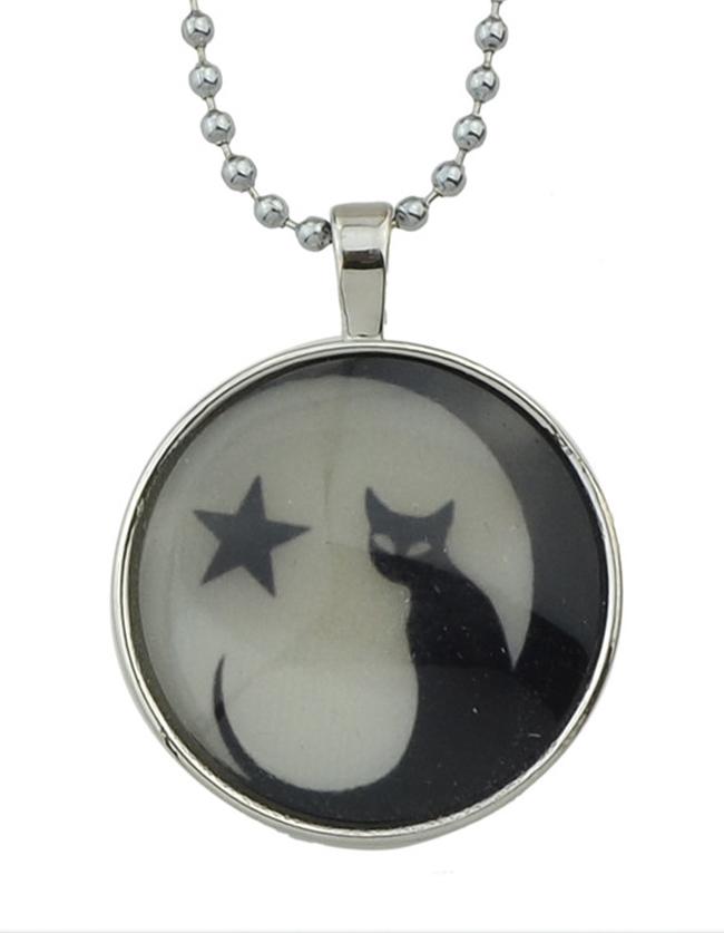 Romwe Round Plain Pendant Necklace