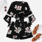 Romwe Floral Print Knot Hem Blouse With Shorts