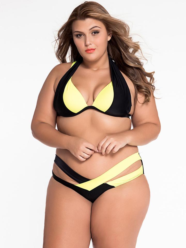 Romwe Plus Size Contrast Cutout Halter Neck Bikini Set