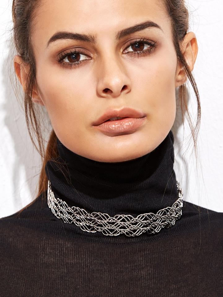 Romwe Silver Plated Hollow Out Minimalist Choker Necklace