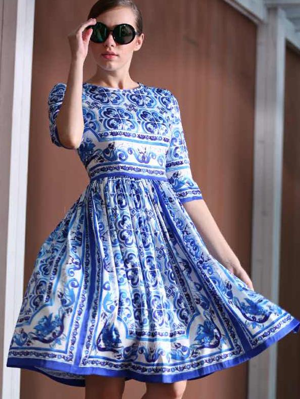 Romwe White And Blue Porcelain Round Neck Half Sleeve Dress