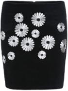 Romwe Flower Embroidered Skinny Skirt