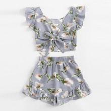 Romwe Plus Knot Front Floral Top With Ruffle Hem Shorts