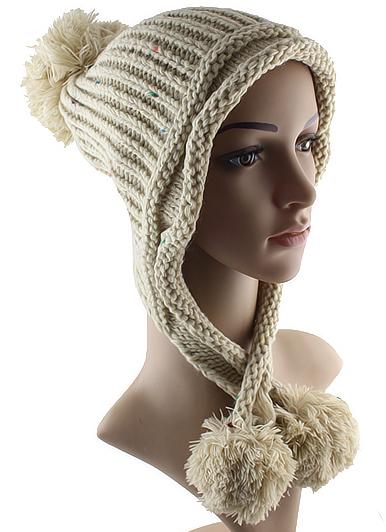 Romwe White Twisted Ball Knit Hat