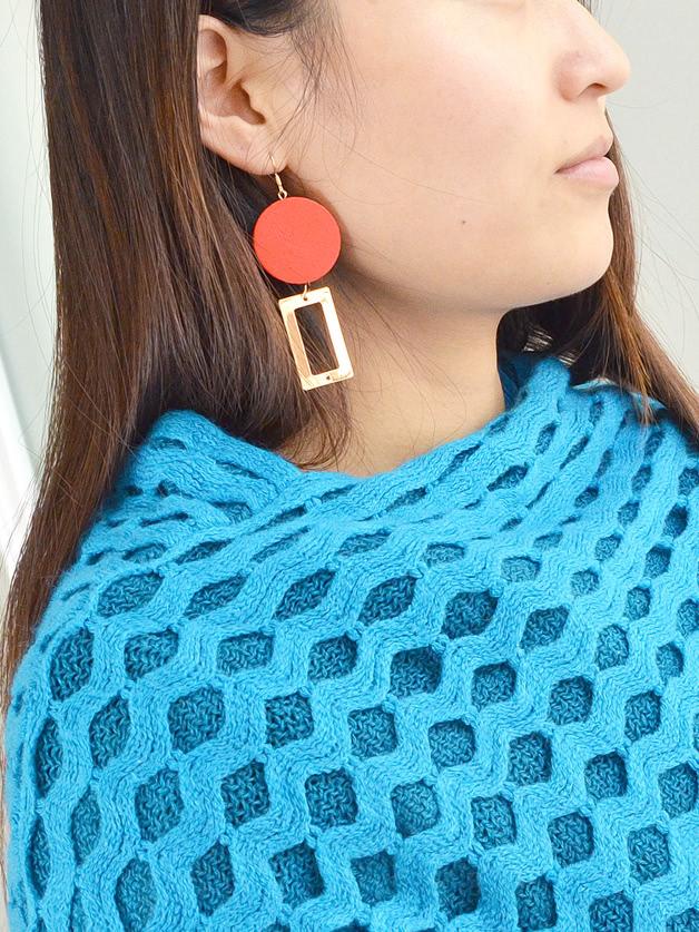 Romwe Red Wood Geometric Shape Drop Earrings