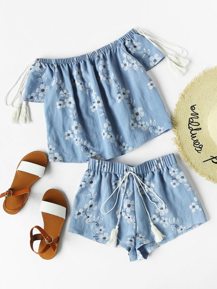 Romwe Flower Print Tasseled Tie Bardot Top And Shorts Set