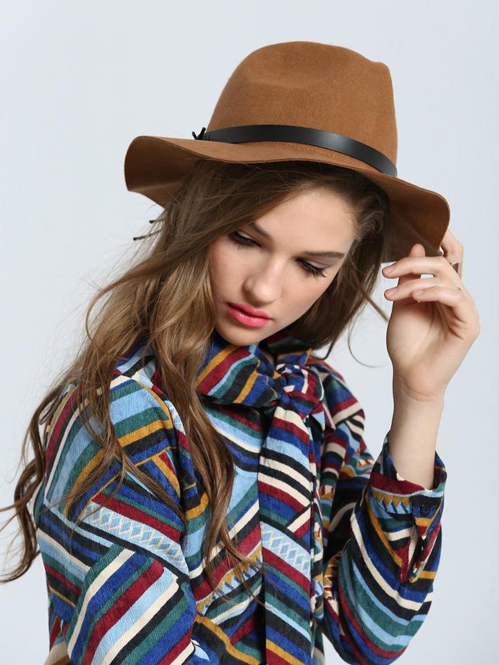 Romwe Khaki Leather Strap Topper