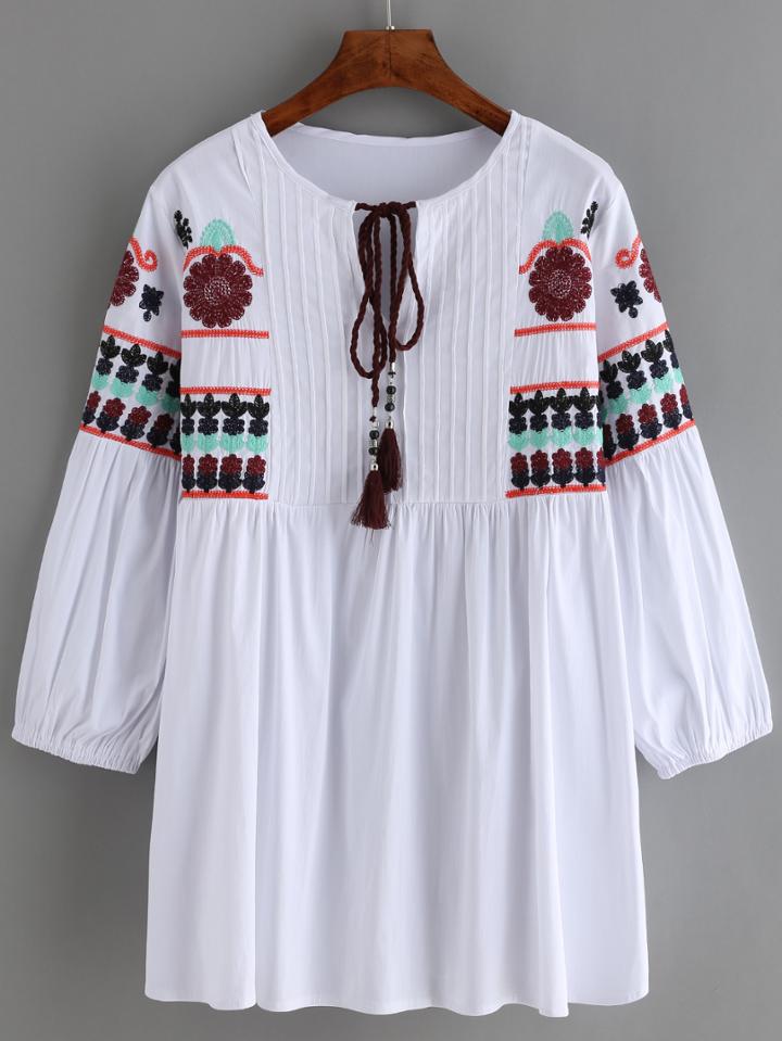 Romwe Lace Up Embroidered Pleated Blouse