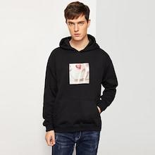 Romwe Men Figure Print Hoodie