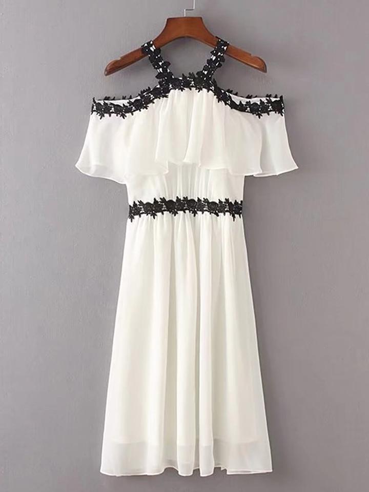 Romwe Cold Shoulder Lace Applique Pleated Dress