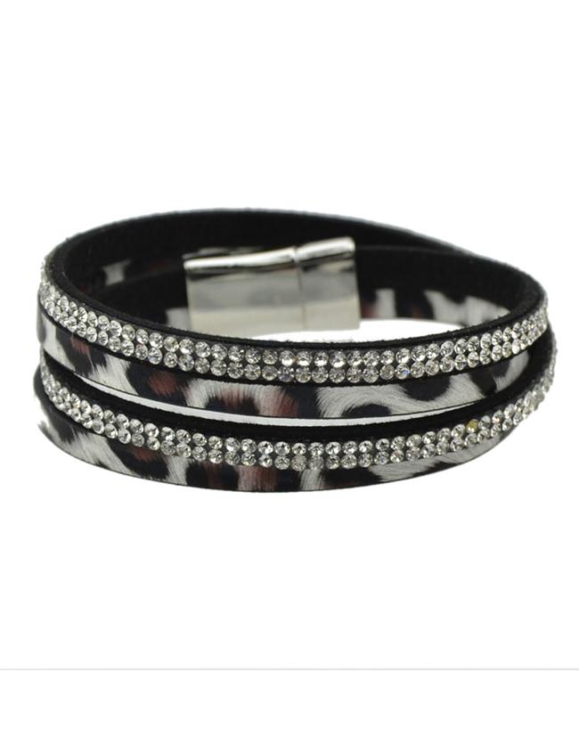 Romwe White Pu Leather Magnetic Bracelet