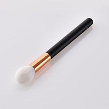 Romwe Straight Makeup Brush 1pc